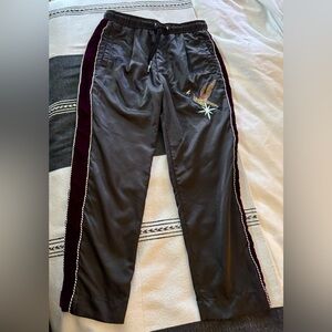 listing-status-banner